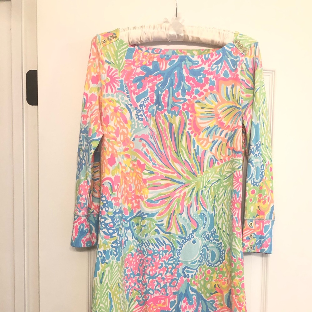 *SOLD* Lilly Pulitzer Lovers Coral -Small